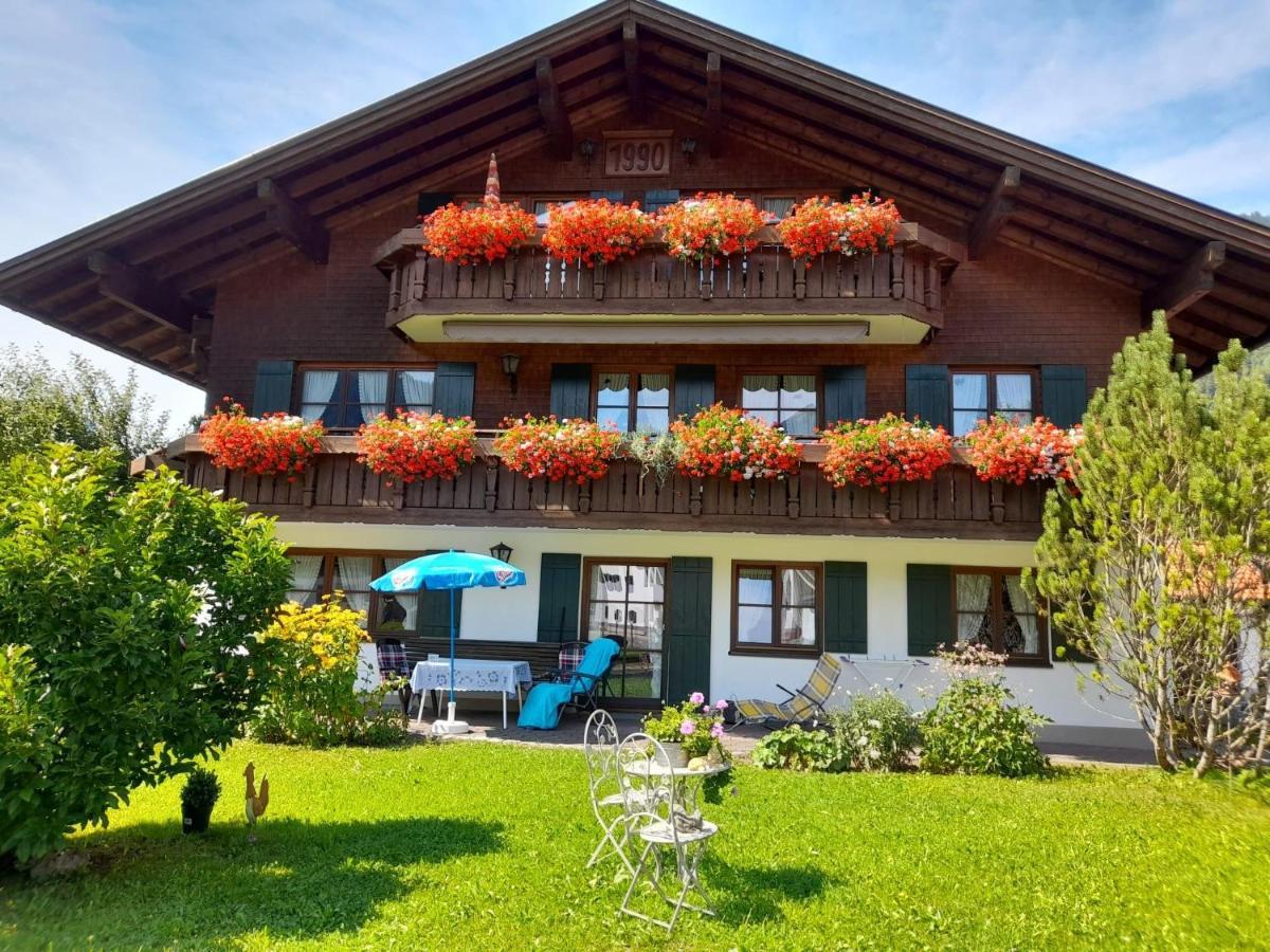 Appartamento Haus Angelika Bad Hindelang Esterno foto