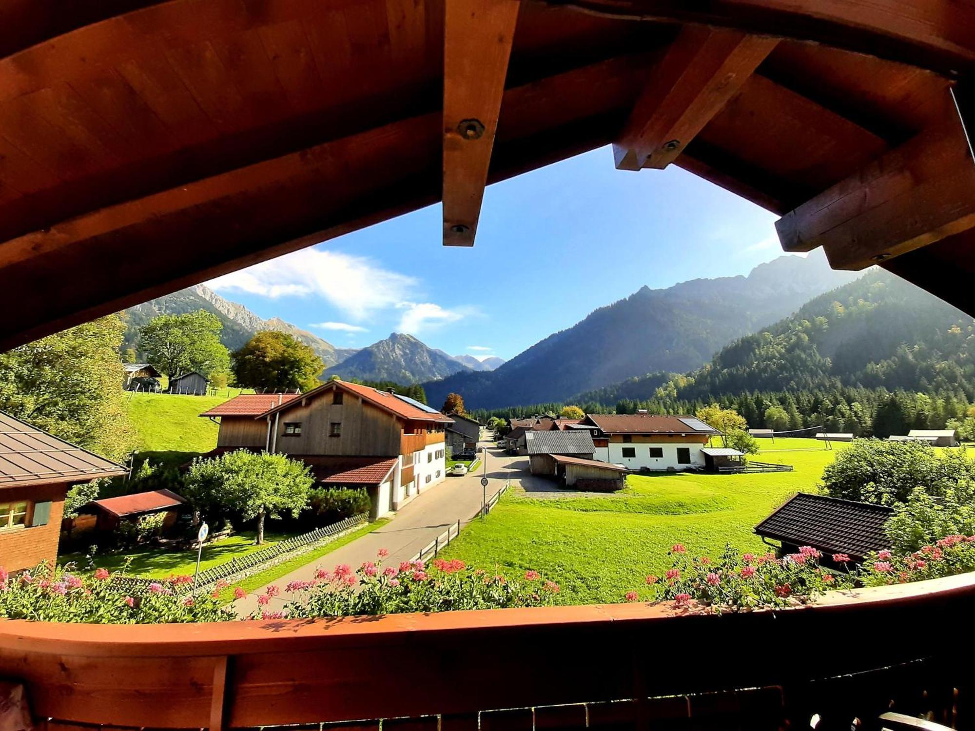 Appartamento Haus Angelika Bad Hindelang Esterno foto